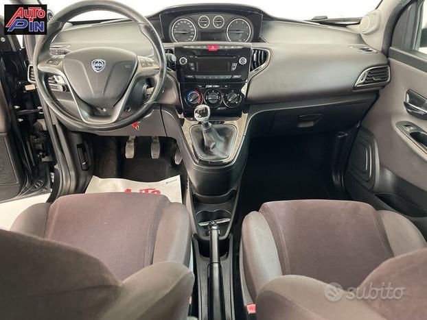 Lancia Ypsilon 1.3 MJT 16V 95 CV 5 porte S&S ...