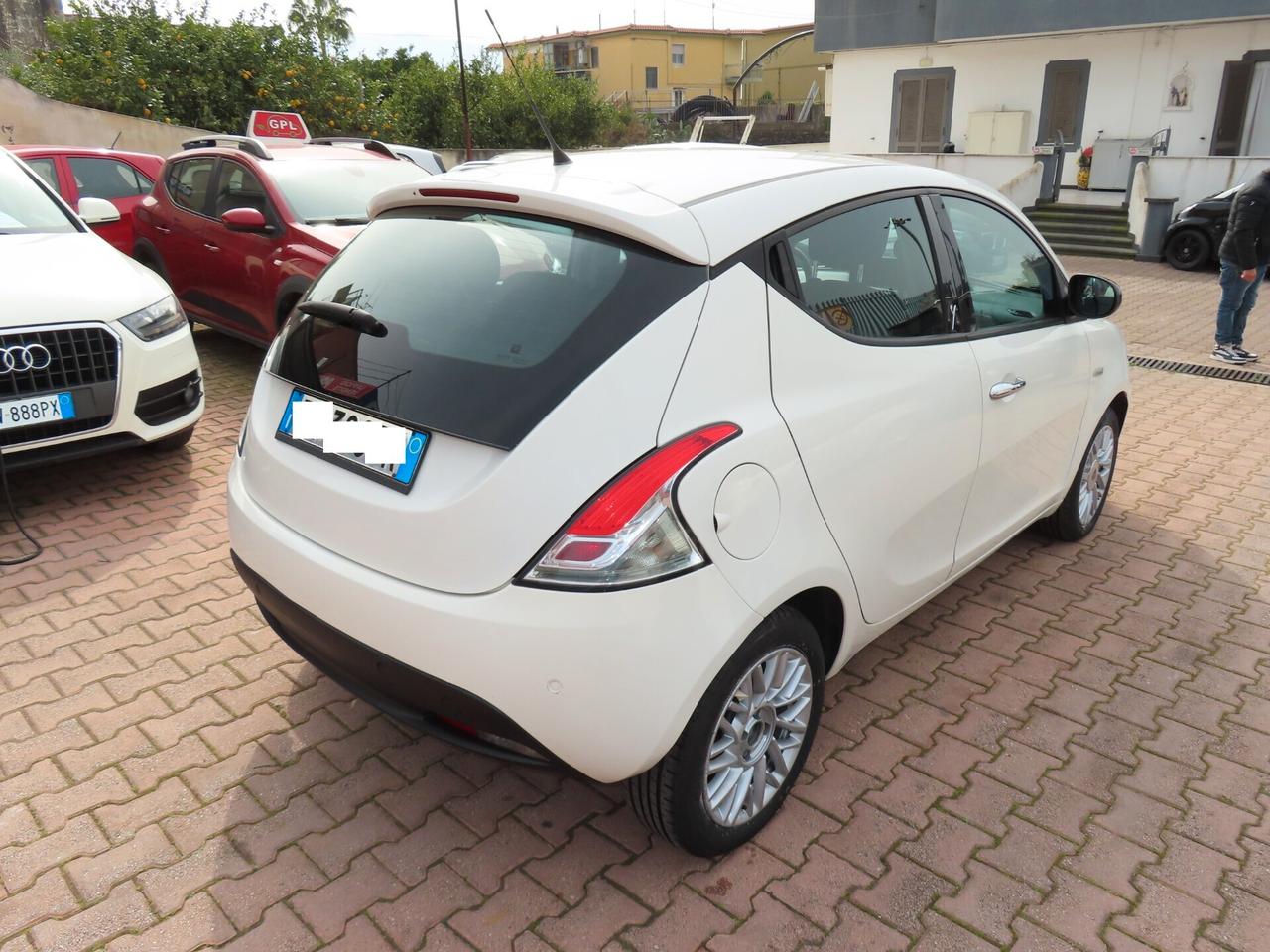 Lancia Ypsilon 1.2 BENZINA SOLO 120.000 KM CERT