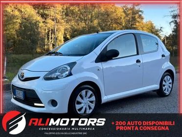 Toyota Aygo 1.0 VVT-i 69 CV 5 porte x-cool