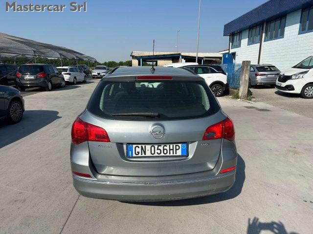 OPEL Astra Astra IV 2010 Sports Tourer 1.7 cdti Cosmo 110cv t