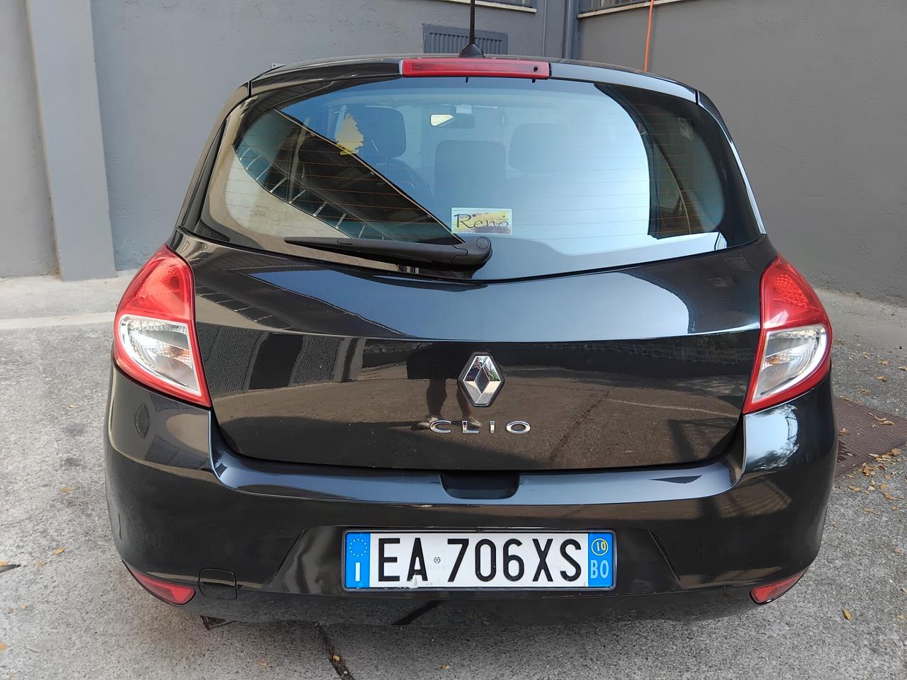 Renault Clio 1.2 gpl garanzia