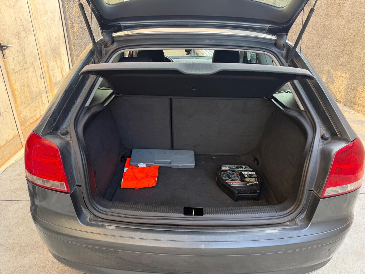 AUDI A3 SPORT-BACK 1.6 BENZINA EURO4 CLIMA FUNZIONATE