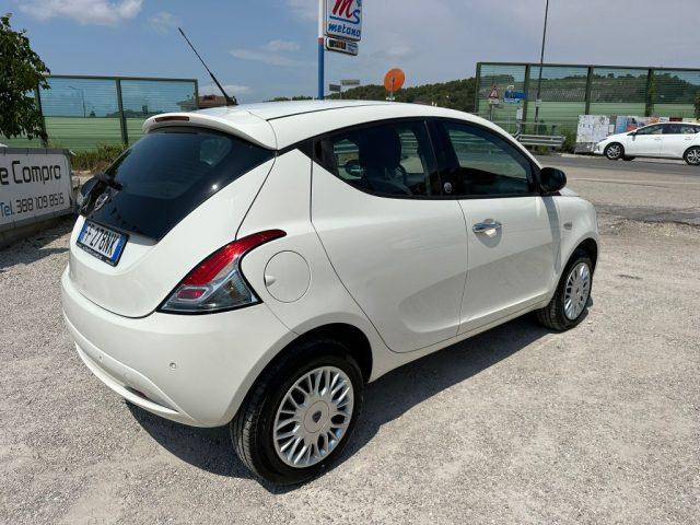 LANCIA Ypsilon 0.9 TwinAir 85 CV 5 porte Metano Ecochic Gold