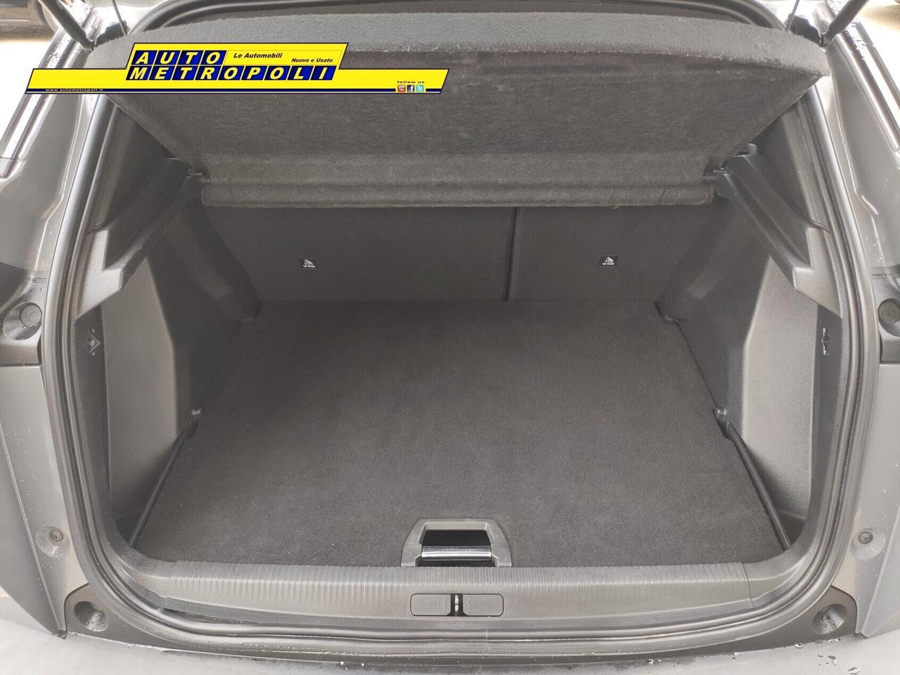 Peugeot 2008 1.2 100cv S&S Allure