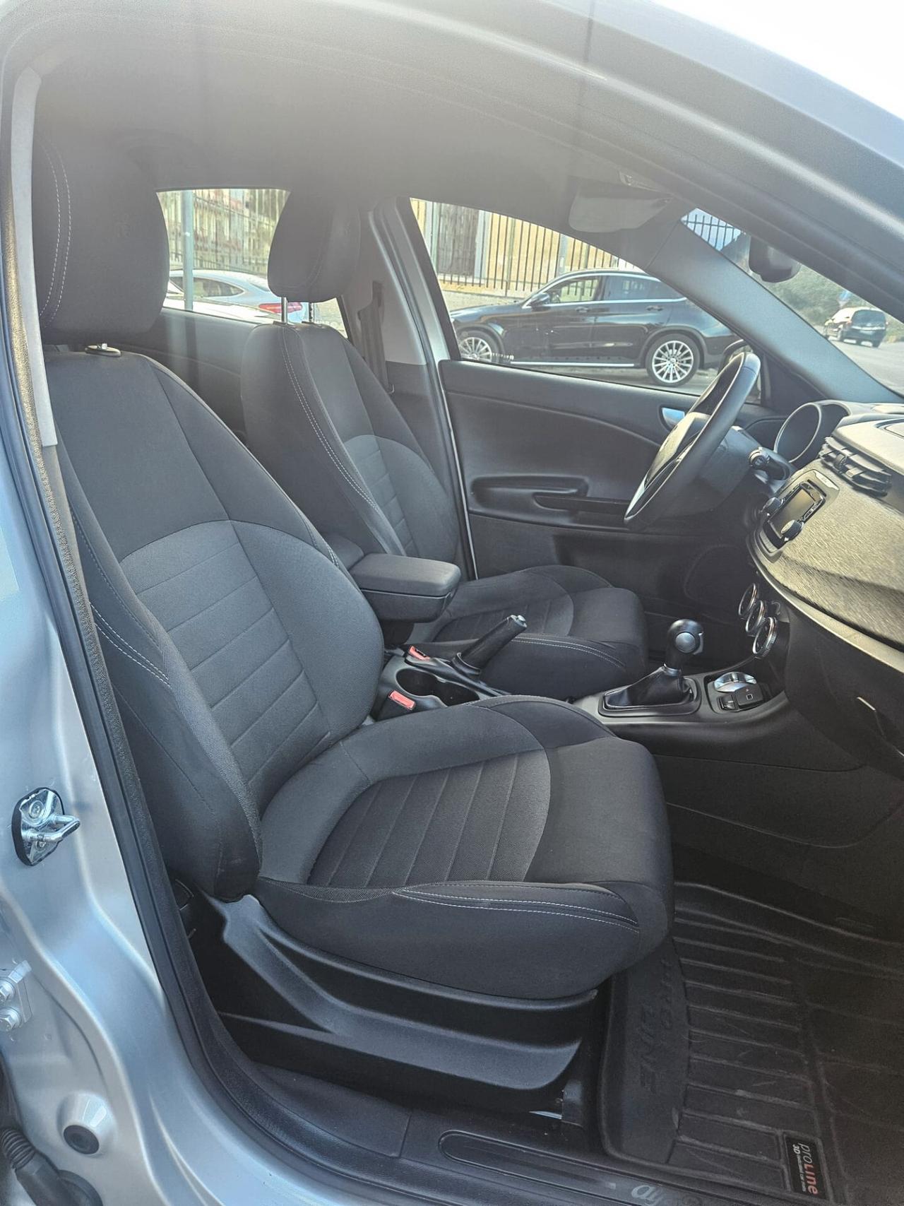 ALFAROMEO Giulietta 1.6 jtdm 120cv automatica full