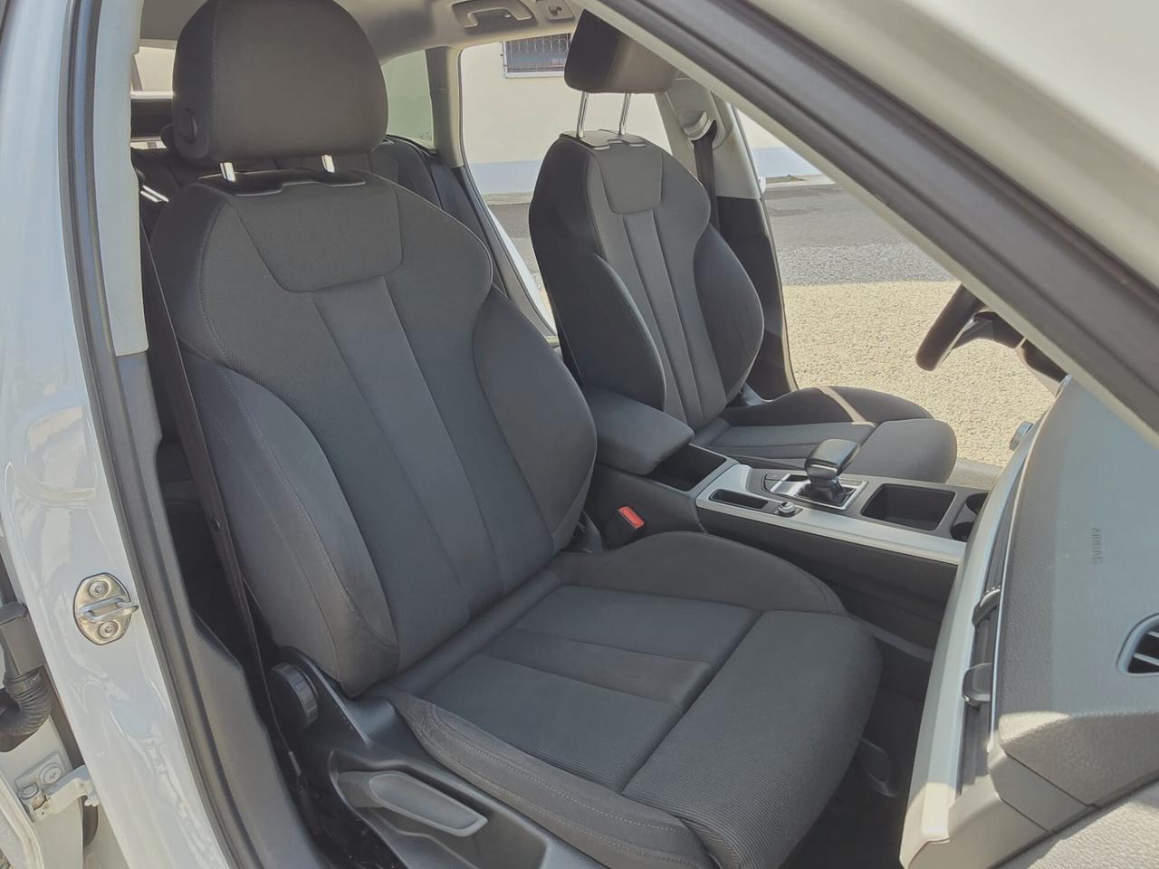 Audi A4 Avant 40 TDI S tronic line edition