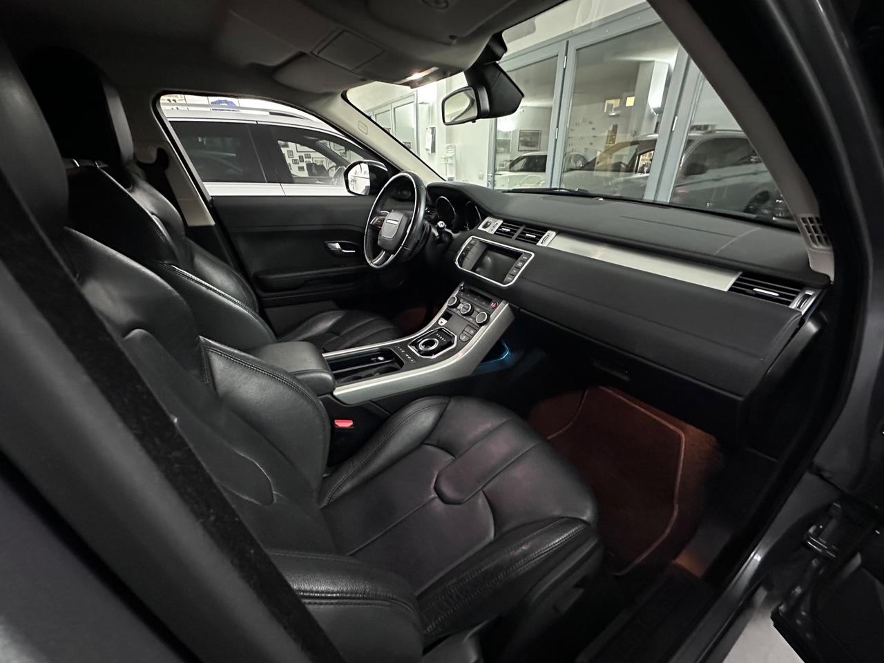 Land Rover Range Evoque 2.2 Sd4 5p. Pure