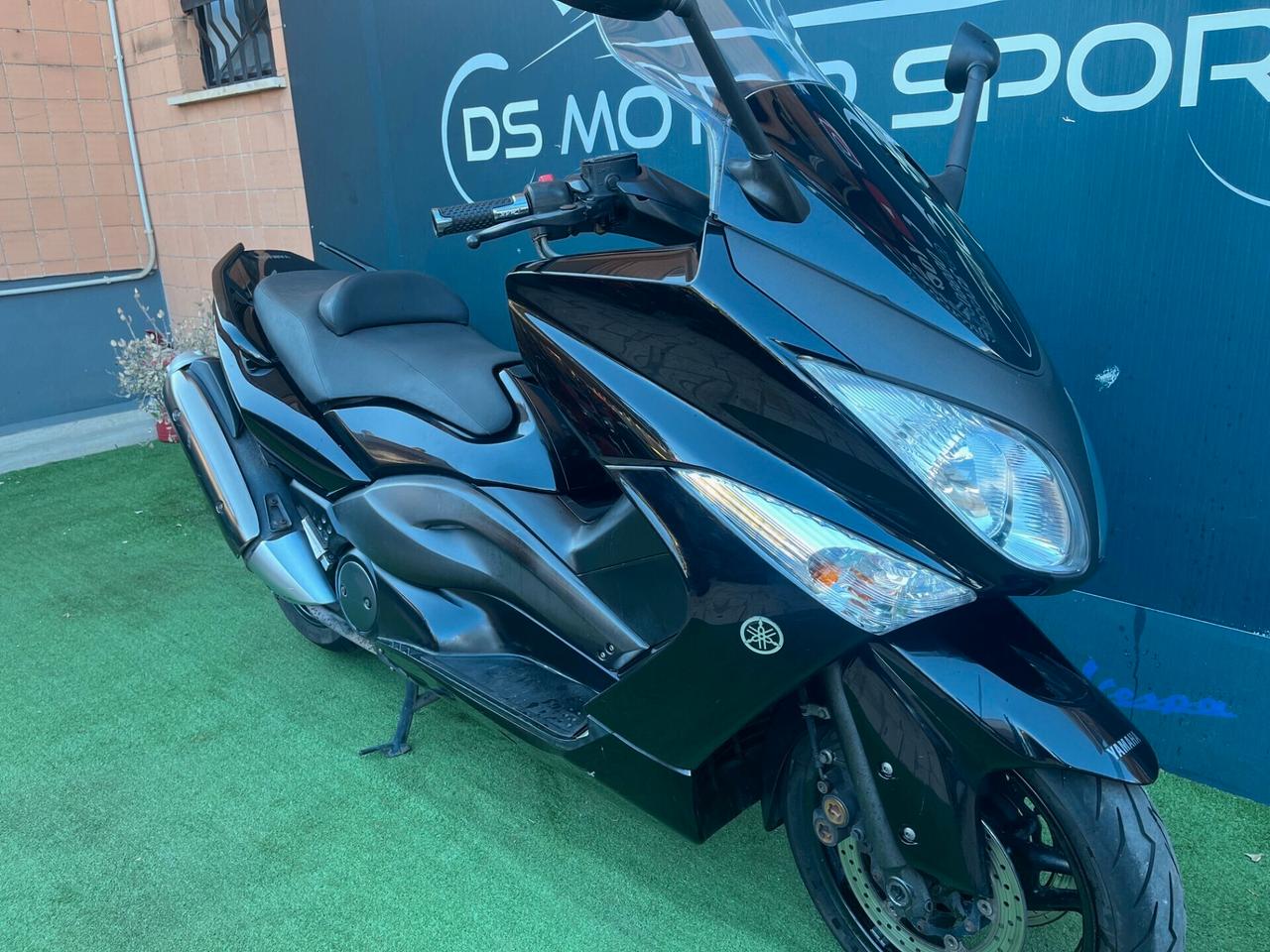 Yamaha TMAX 2011 GARANZIA FINANZIAMENTO