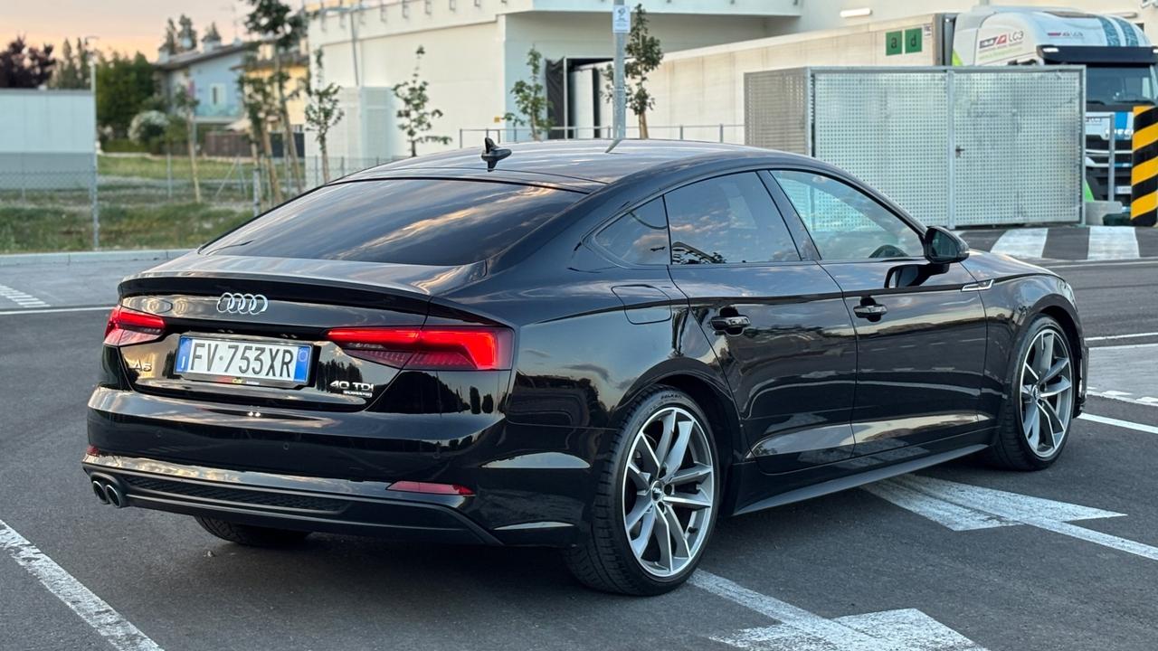 Audi A5 BlackPiano 40 TDI quattro Sline