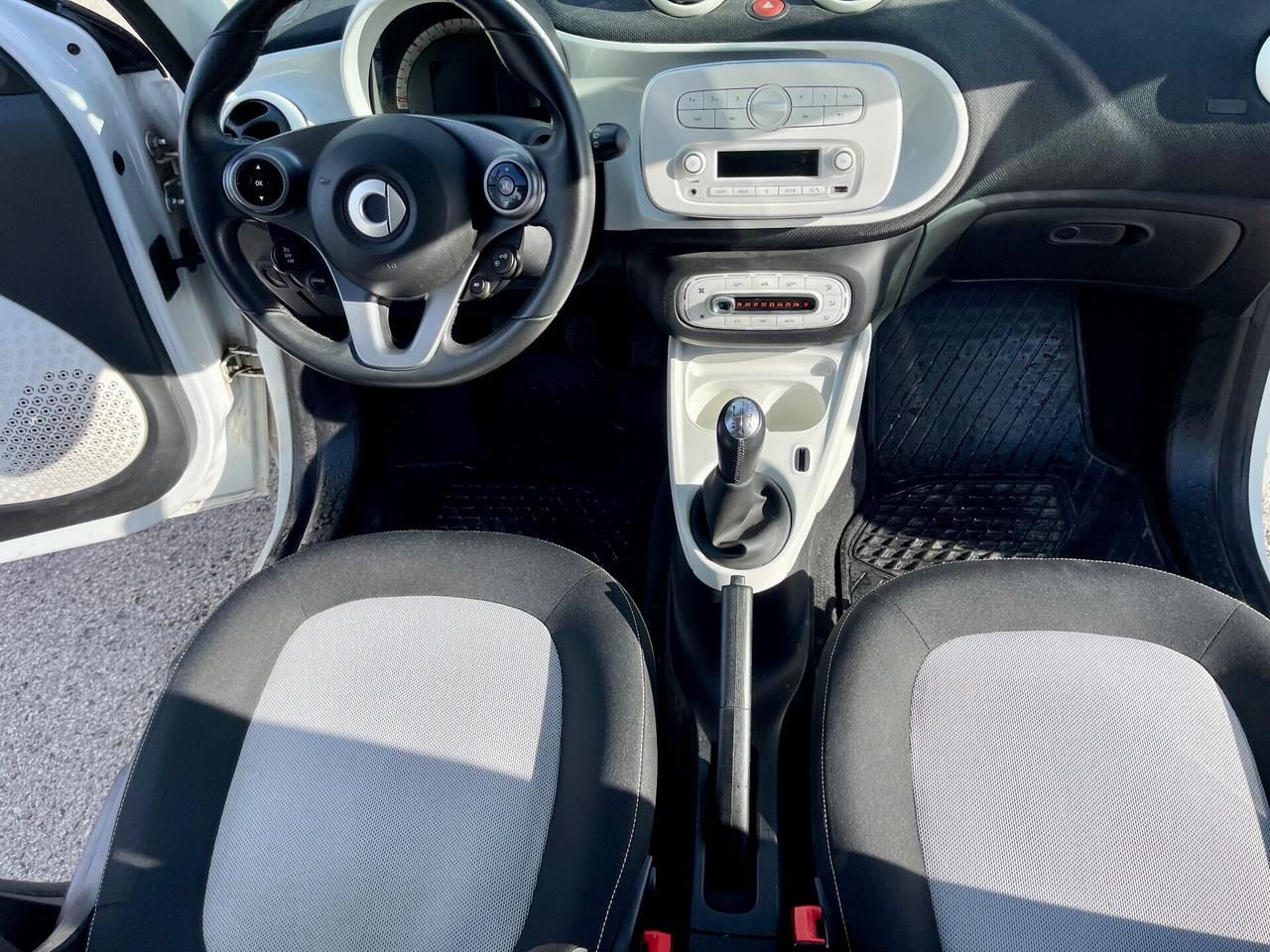 Smart ForFour BENZINA