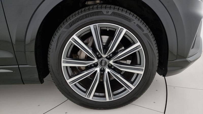 Audi Q8 50 TDI 286 CV quattro tiptronic Sport