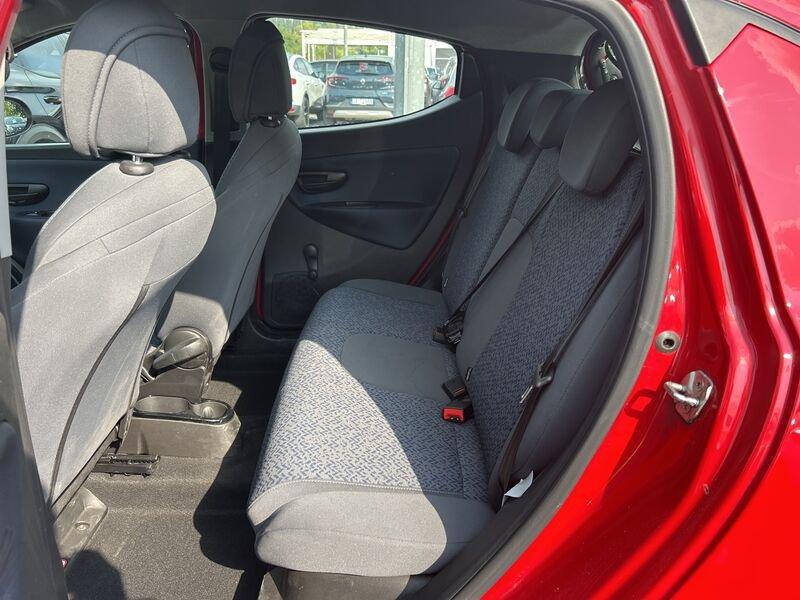 Lancia Ypsilon NUOVA My23 1.0 Firefly 70 CvStart&Stop Hybrid Gold