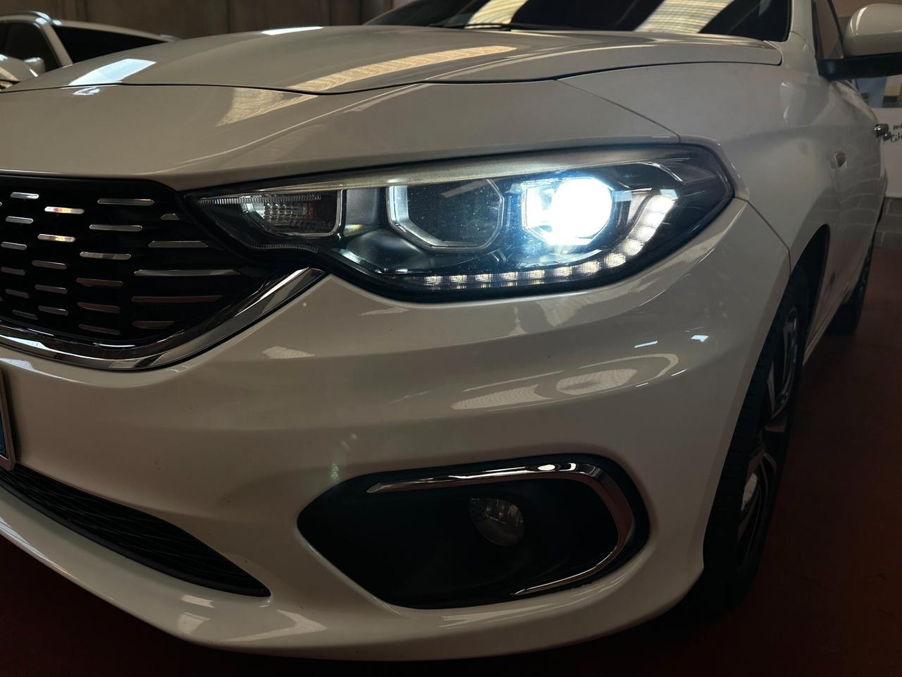 Fiat Tipo 1.6 Mjt S&S SW Lounge 2017