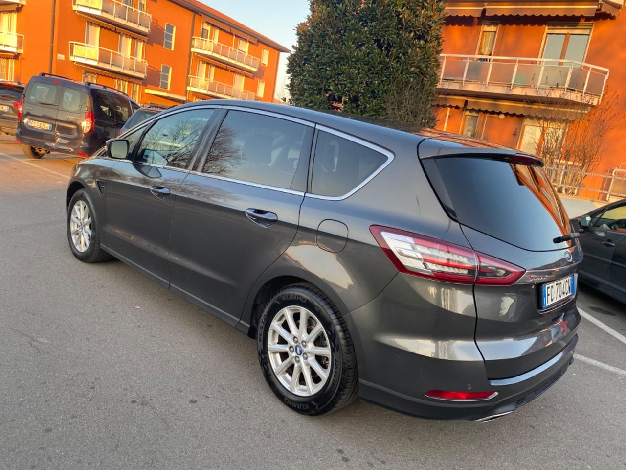 Ford S-Max 2.0 TDCi 180CV Start&Stop Powershift Titanium Business