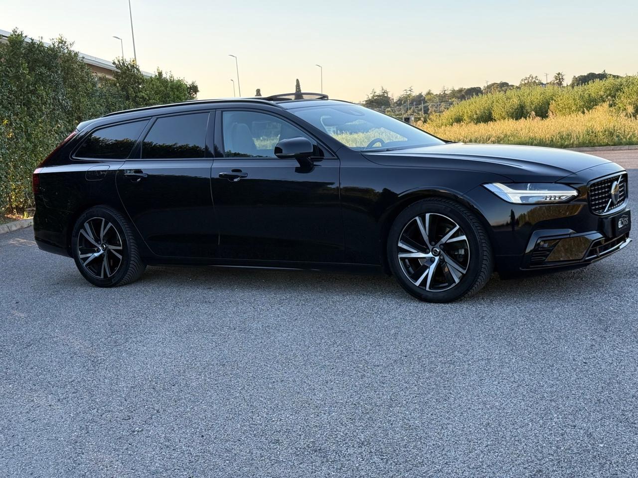 Volvo V90 B5 (d) AWD Geartronic R-Design