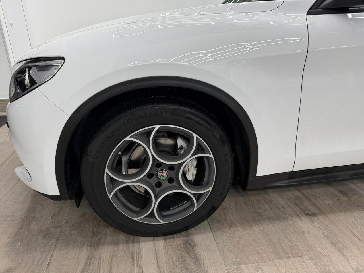 Alfa Romeo Stelvio 2.2 AT8 160cv Q2 Sport Tech