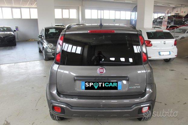 FIAT Panda 1.0 FireFly S&S Hybrid Cross