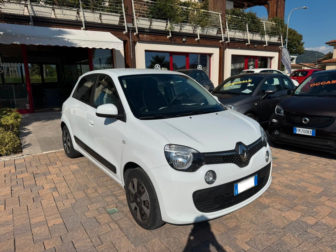 Renault Twingo 1.0 SCe Live OK PER NEOPATENTATO