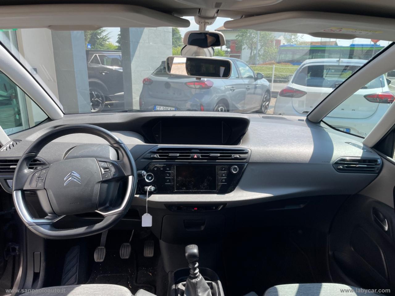 CITROEN Grand C4 S.T. PureTech 130 S&S Shine