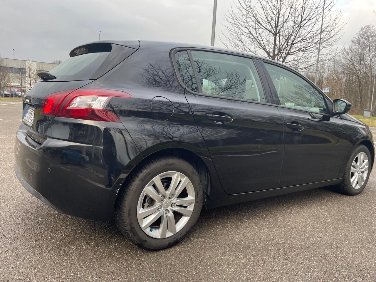 Peugeot 308 1.6 THP 125 CV*Neopatentati*Cerchi*Solo 66000