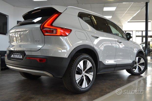 Volvo XC40 D3 MomentumPro AUTOCARRO/IVA.INCLUSA