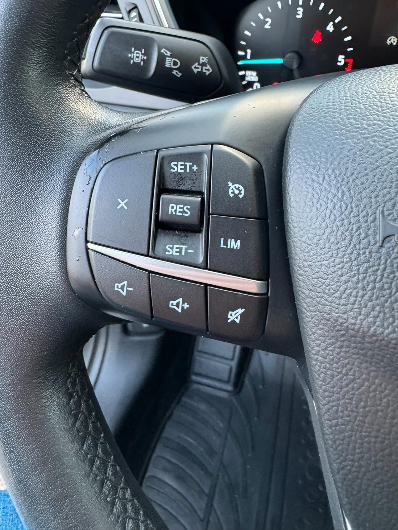 Ford Kuga 1.5 EcoBlue 120 CV aut. 2WD Titanium X