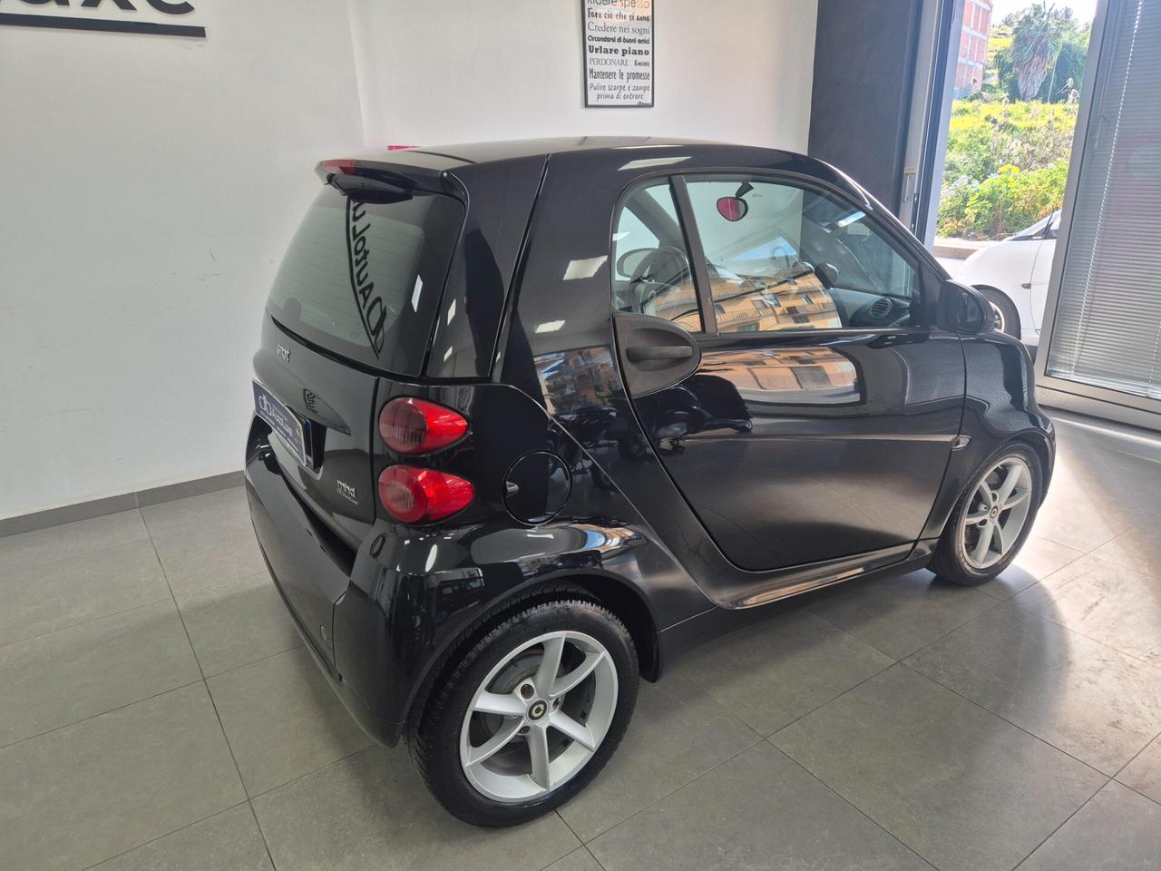 Smart ForTwo 1000 62 kW coupé pulse