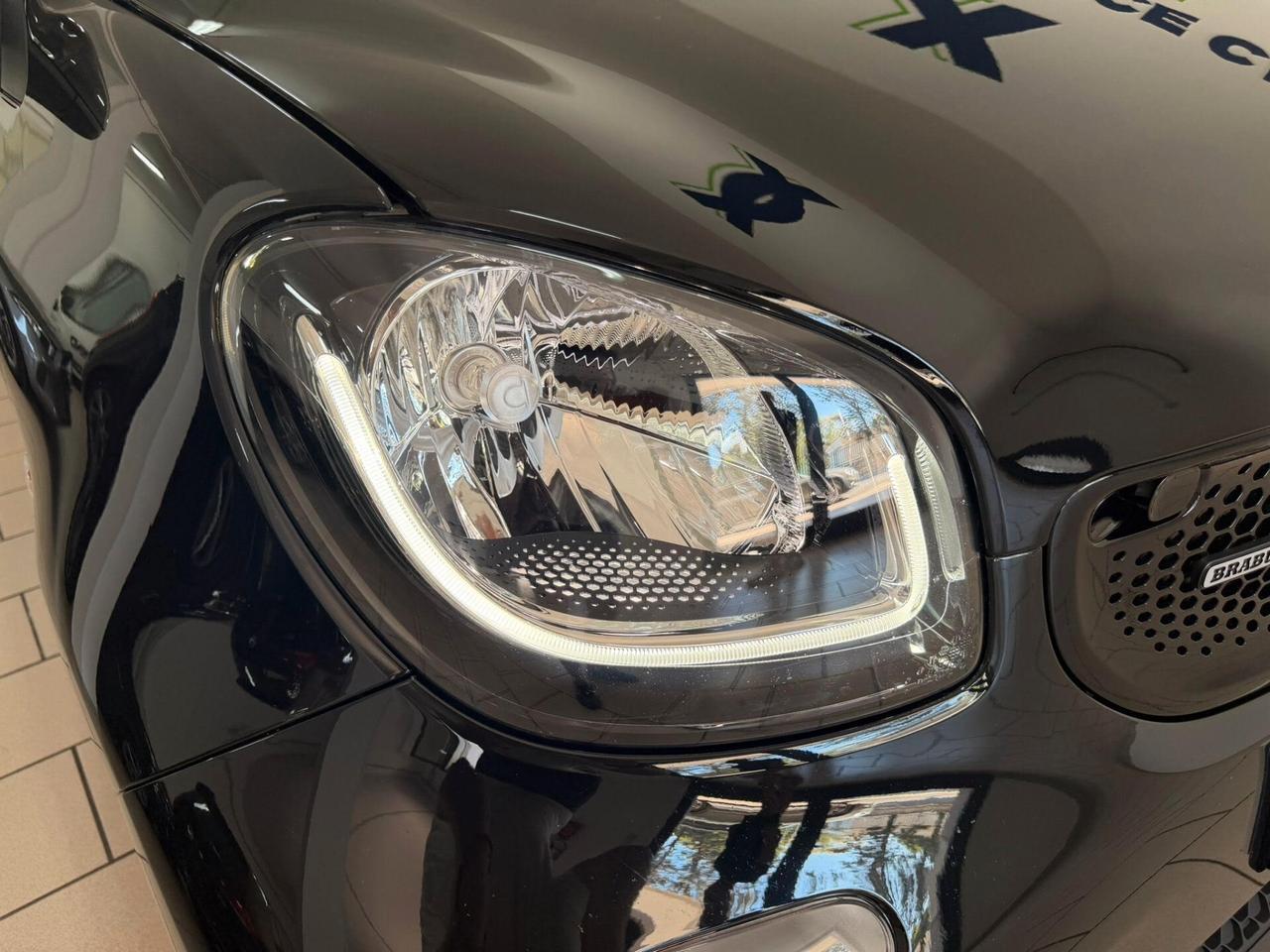 Smart ForTwo BRABUS 0.9 Turbo twinamic Xclusive