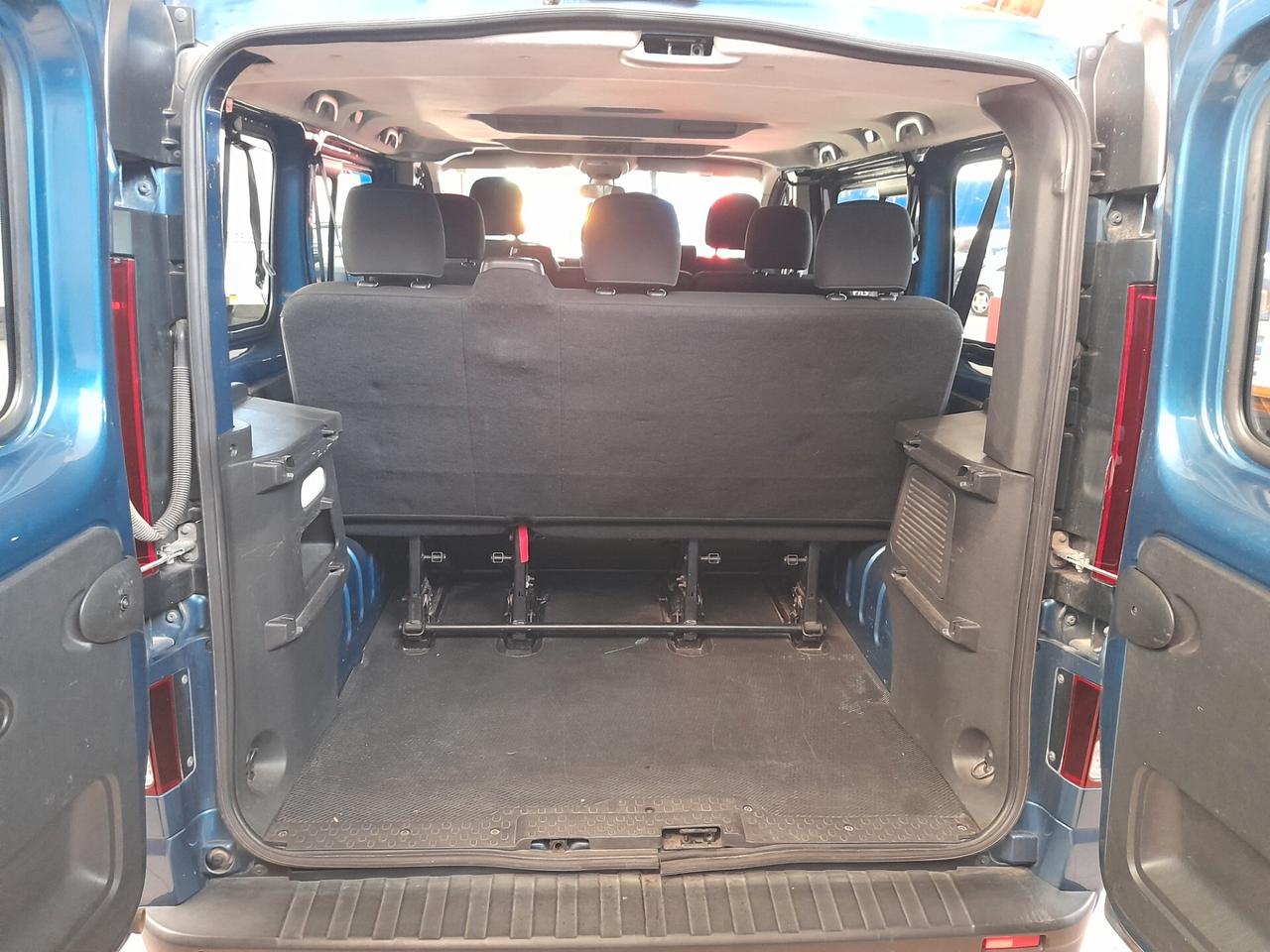 Opel Vivaro 27 1.6 CDTI PC-TN Combi