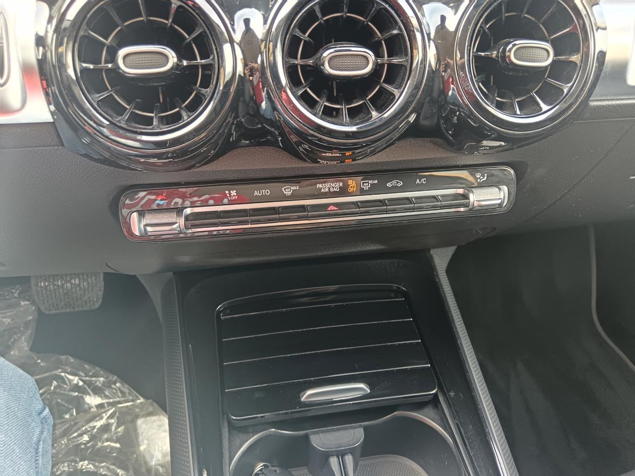 Mercedes-benz GLB 180 d Automatic Business