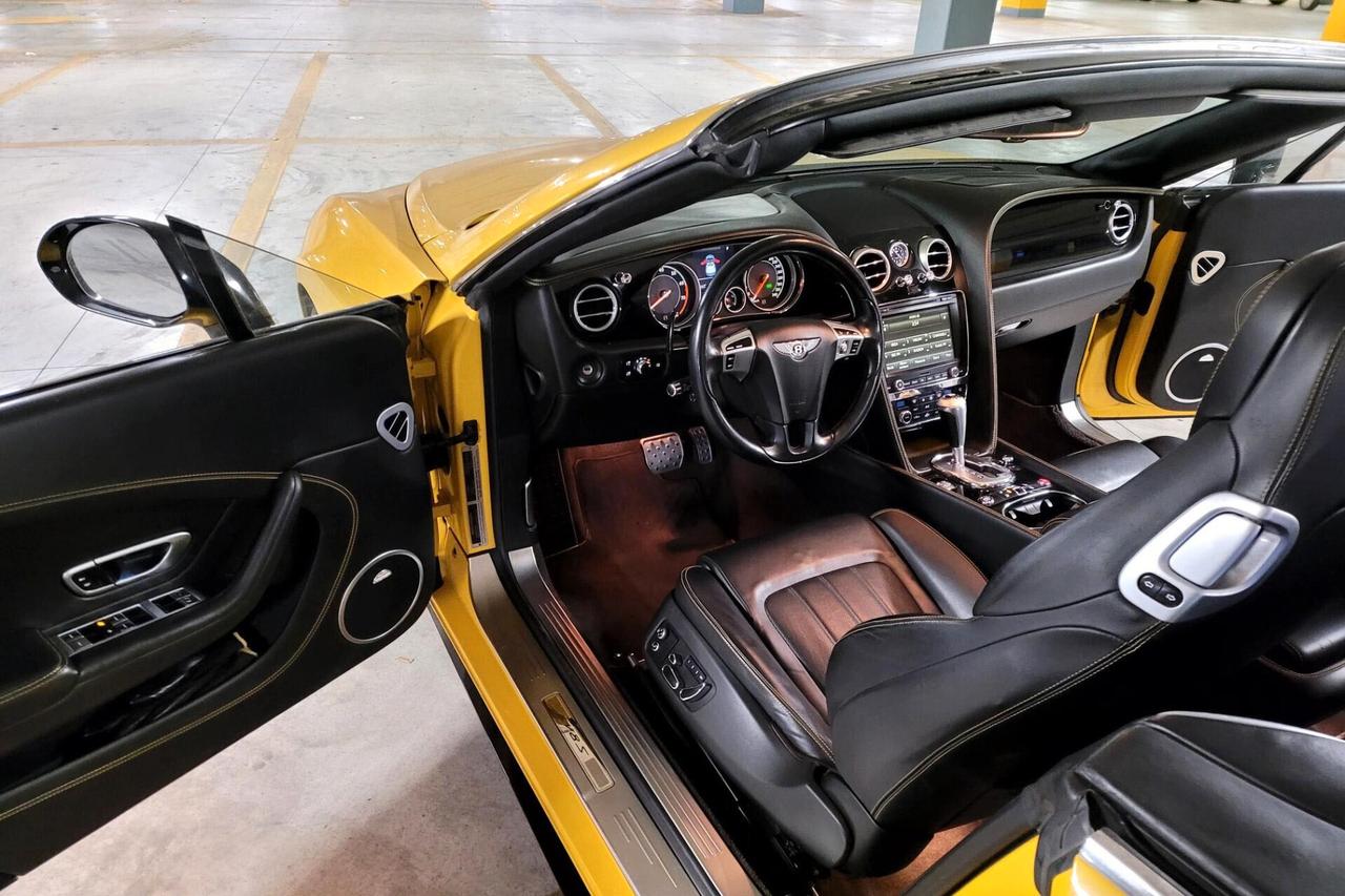 Bentley Continental GTC V8 S