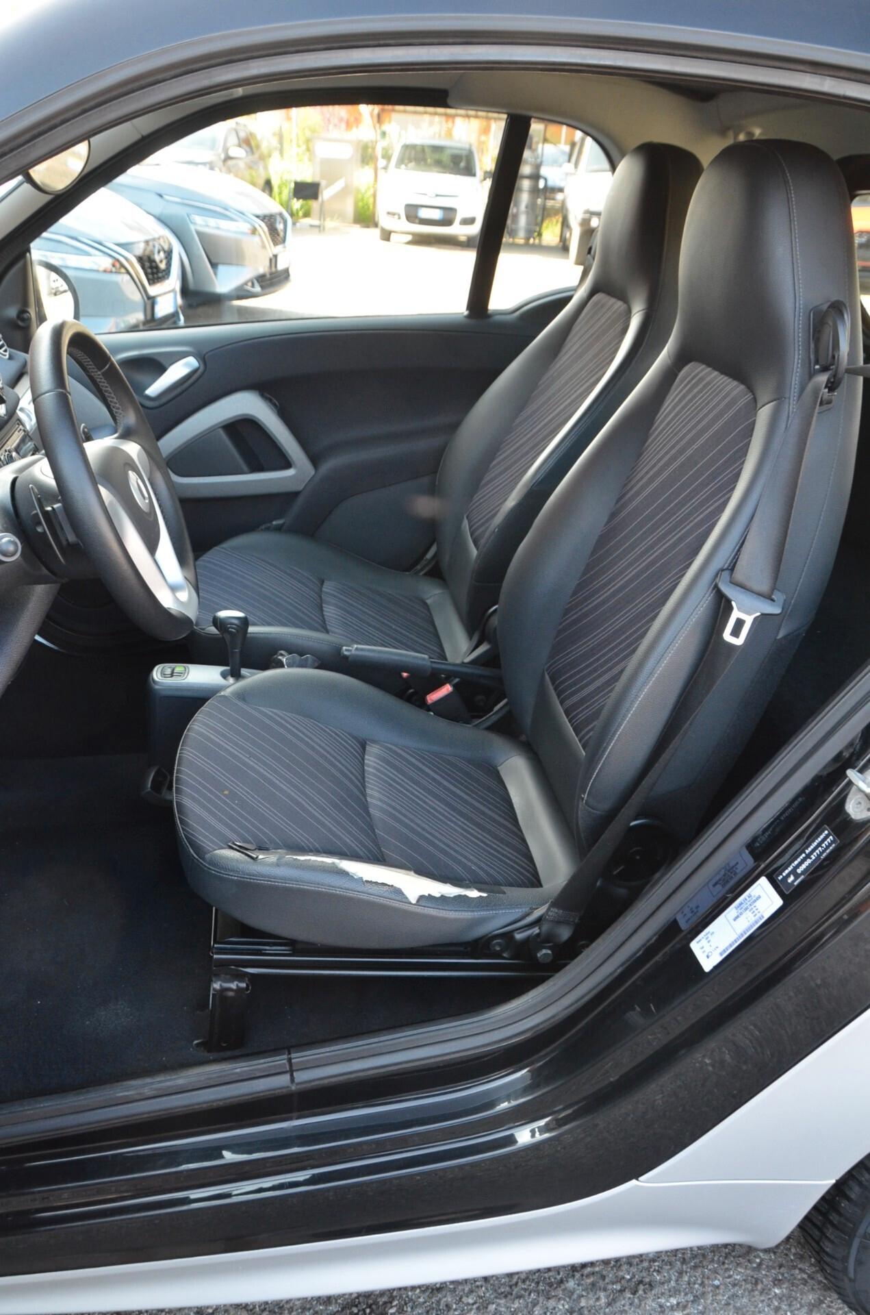 Smart ForTwo 1000 52 kW MHD coupé pulse
