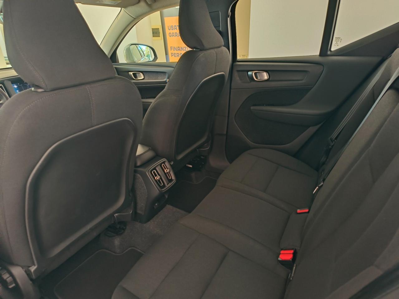 Volvo XC40 T3 Momentum Core