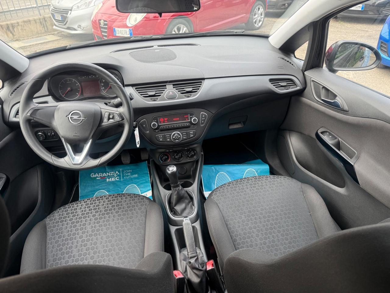 Opel Corsa 1.2 Coupé b-Color