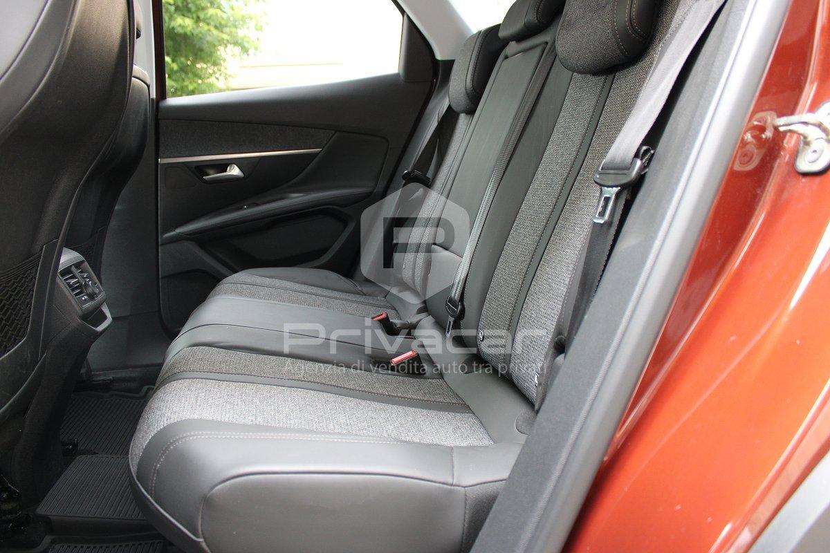 PEUGEOT 3008 BlueHDi 120 S&S Allure
