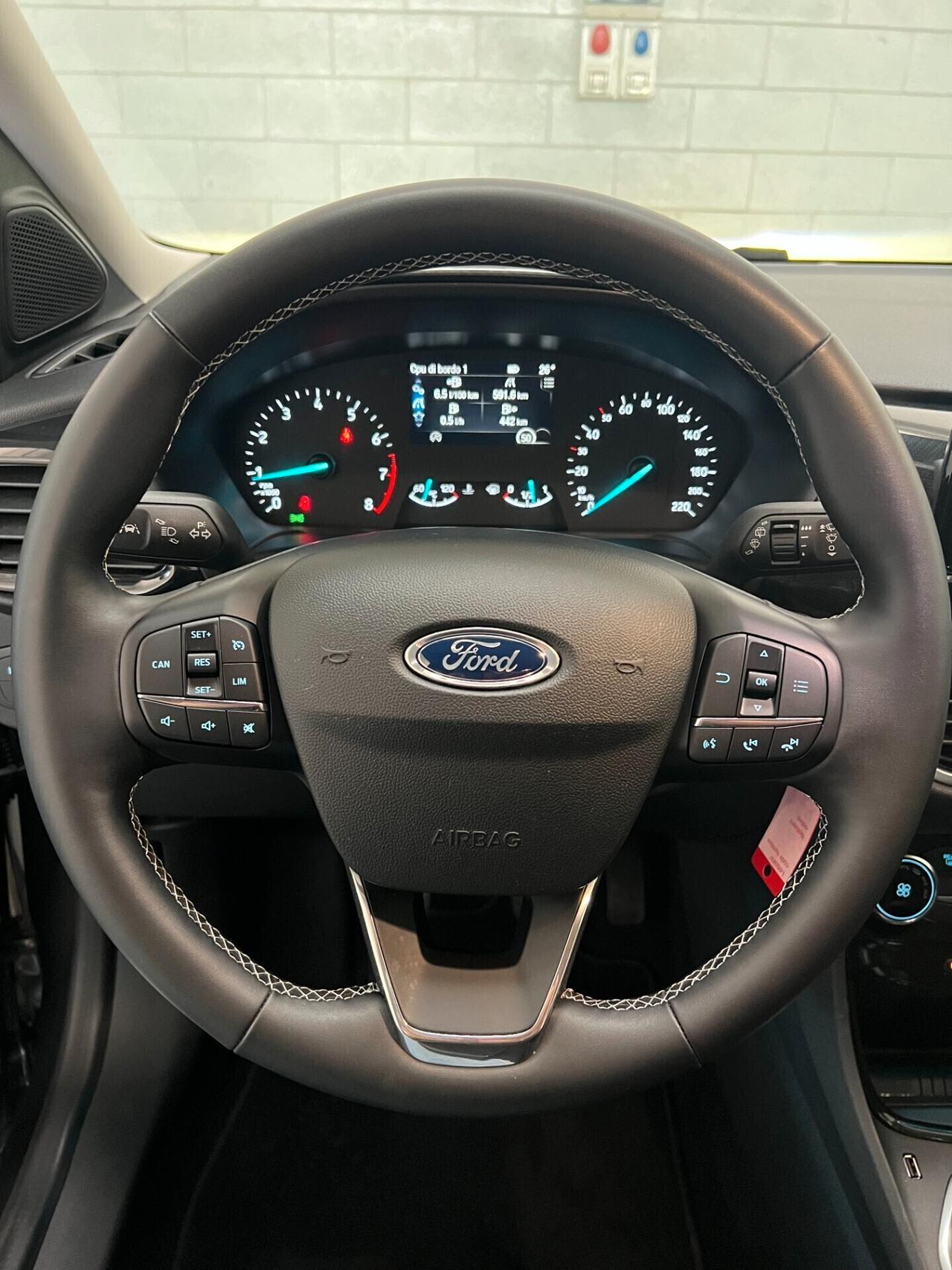 FORD PUMA EcoBoost Hybrid Titanium Design Sport