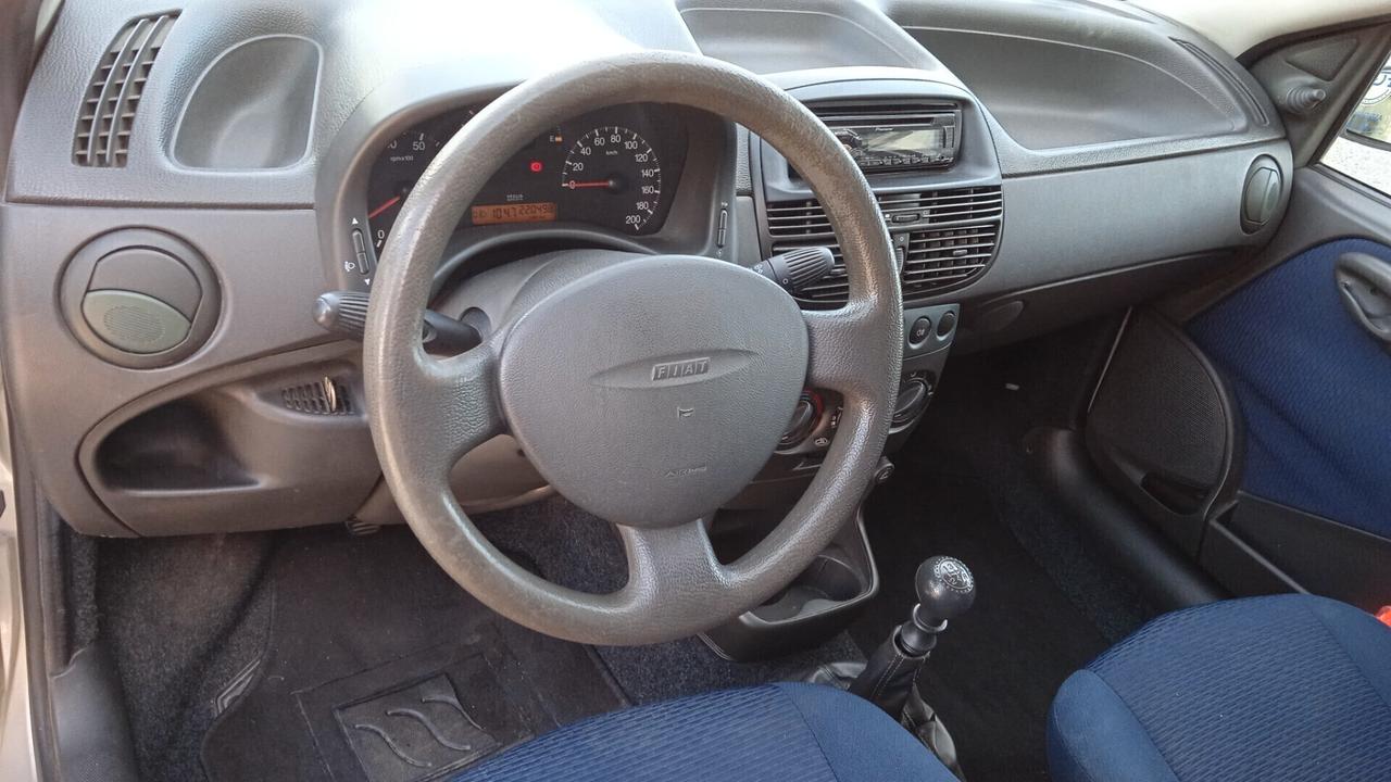 Fiat Punto 1.2i cat 5 porte ELX