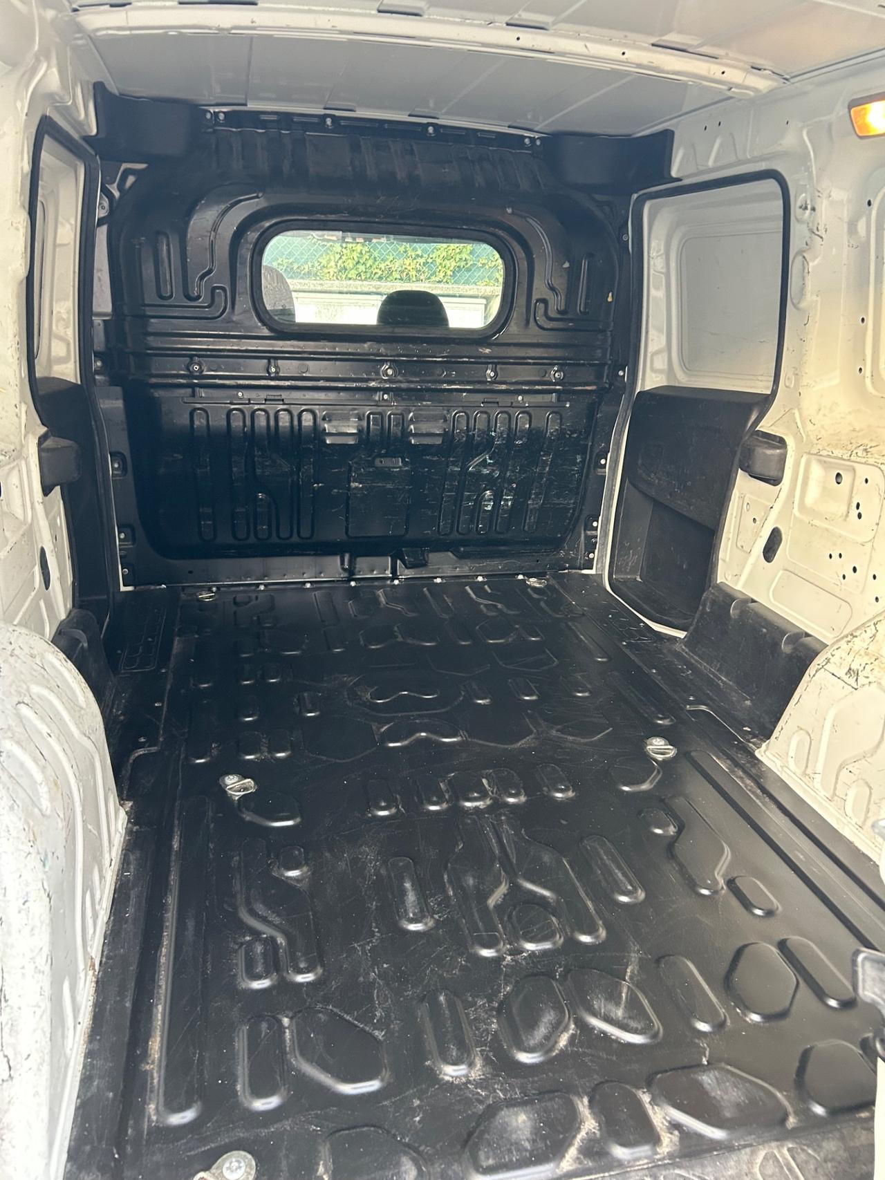 Fiat Doblo Doblò 1.4 T-Jet Natural Power PL-TN Cargo Maxi Lamierato