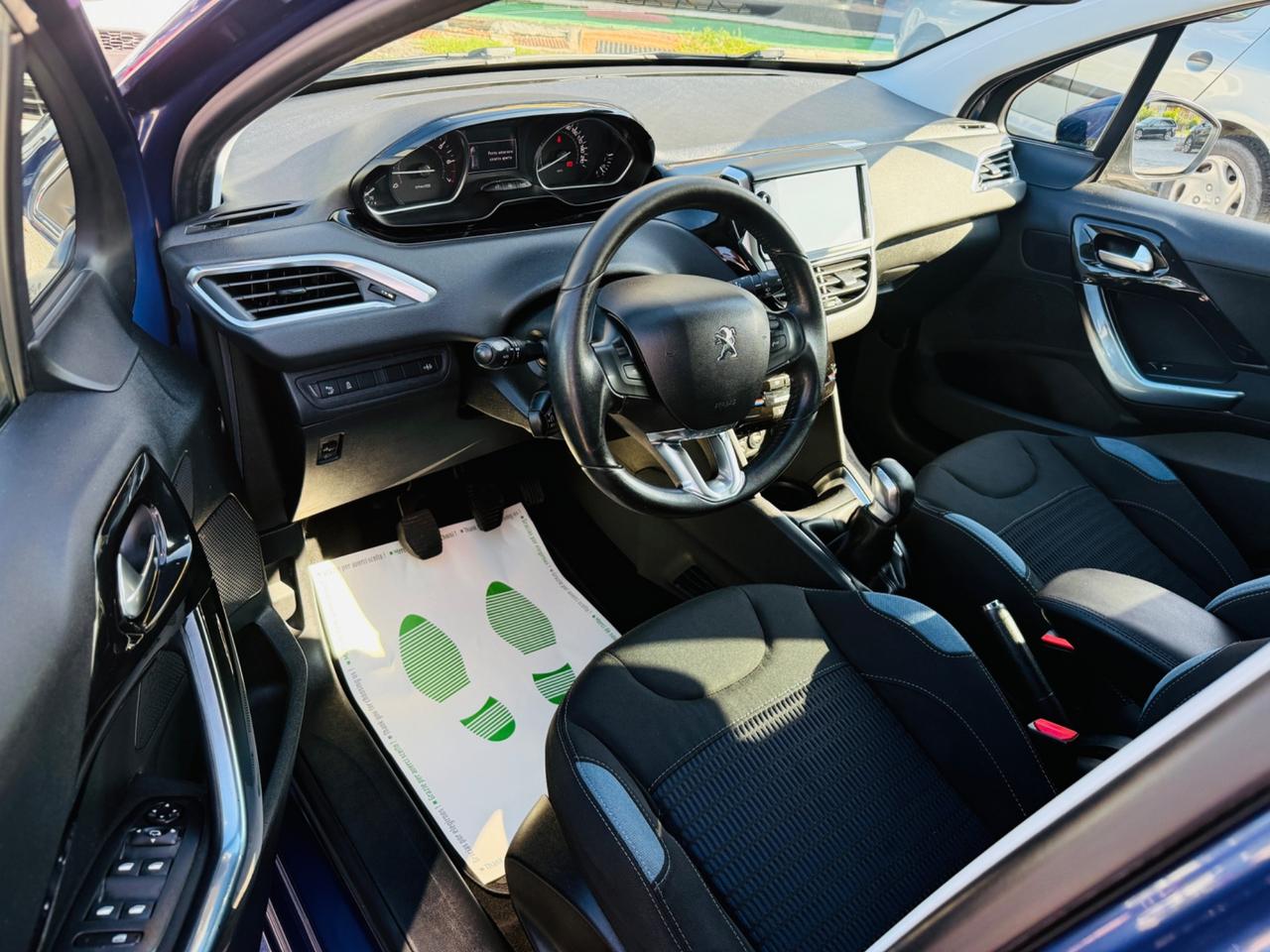 Peugeot 208 1.2 VTi 82 CV 5 porte Allure