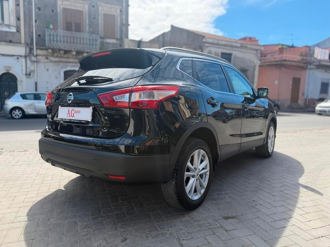 Nissan Qashqai 1.5 dCi DPF Tekna
