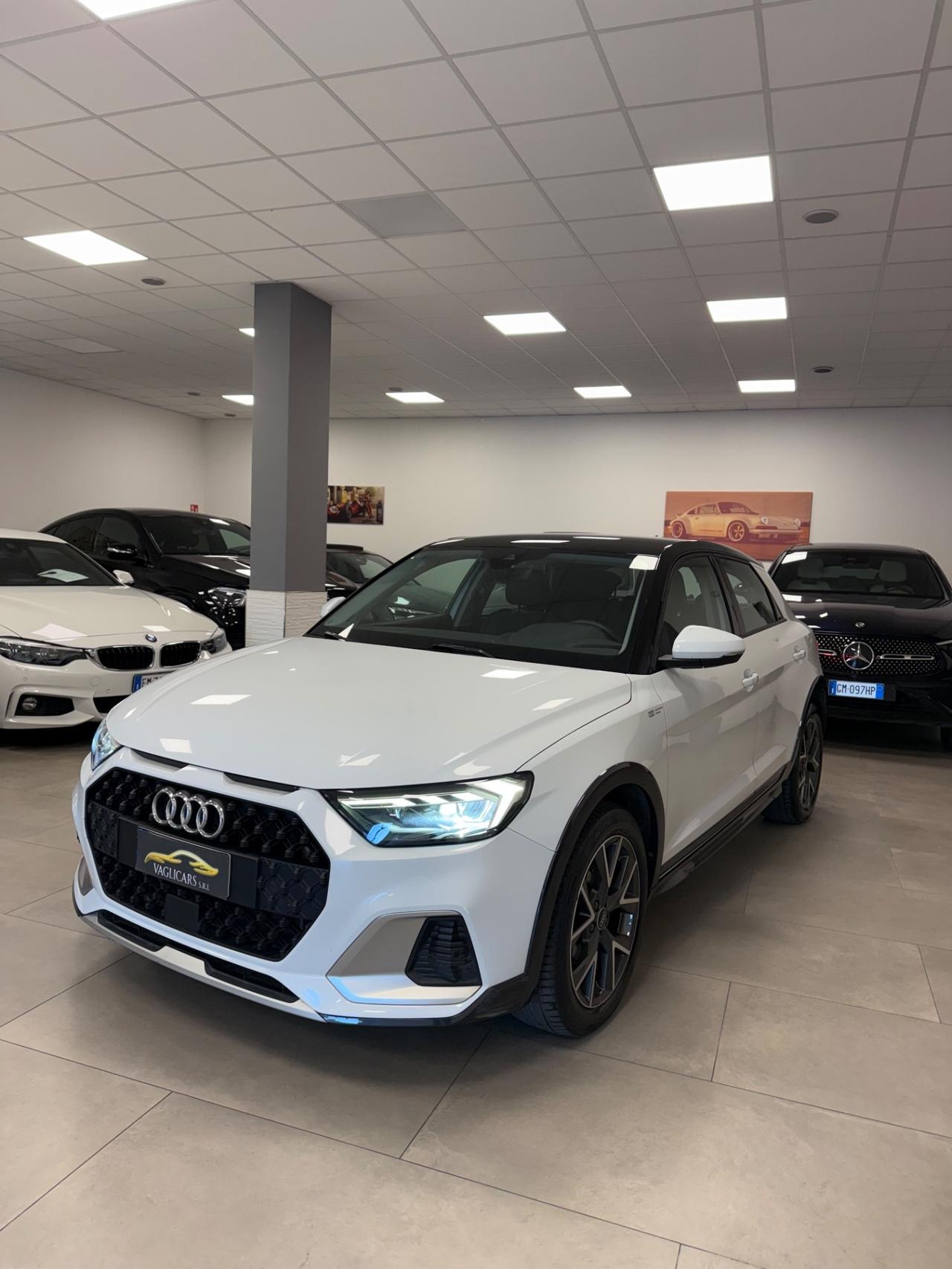 Audi A1 allstreet 35 TFSI Identity Contrast