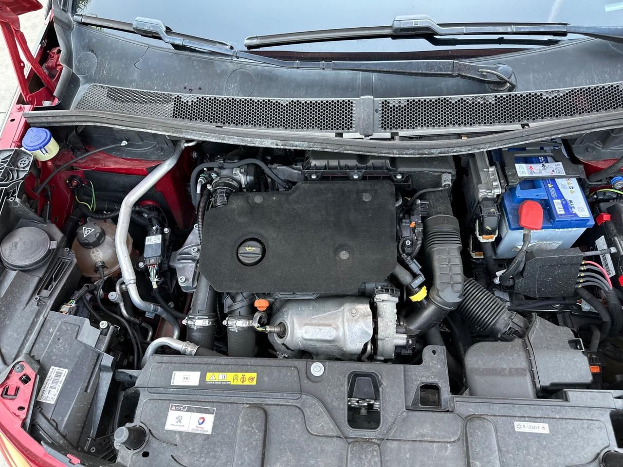 Peugeot 3008 BlueHDi 130 S&S EAT8 Business