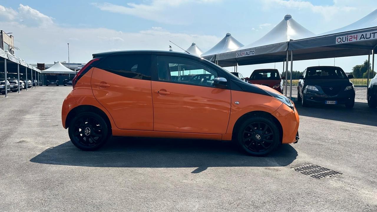Toyota Aygo 1.0 BENZINA 72 CV KM CERTIFICATI-UNICO PROPRIETARIO