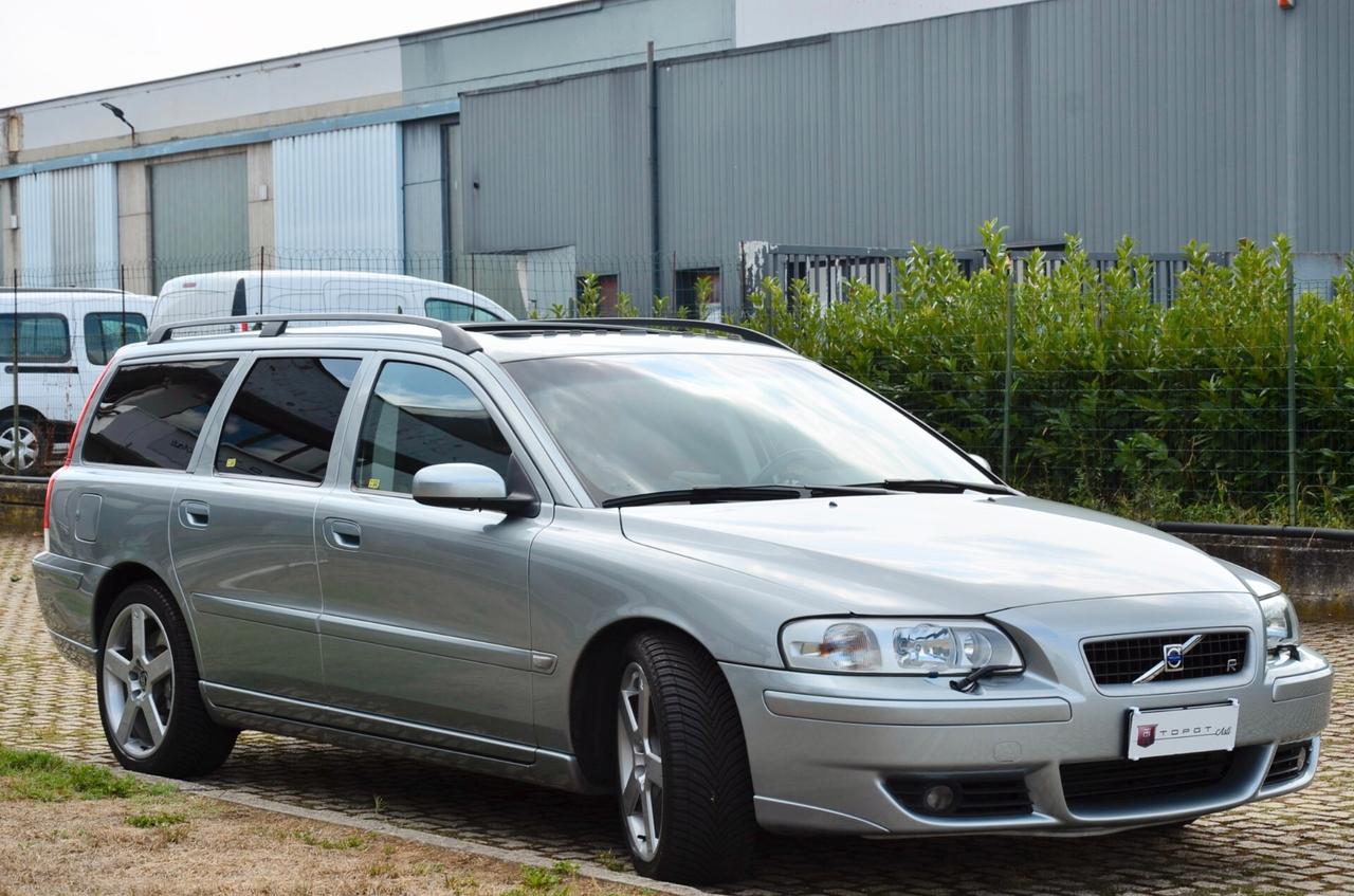 VOLVO V70 2.5 R AWD 300cv AUTO, ASI, ESENTE SUPERBOLLO, ECCELLENTI CONDIZIONI, INTROVABILE, TETTO, PERMUTE