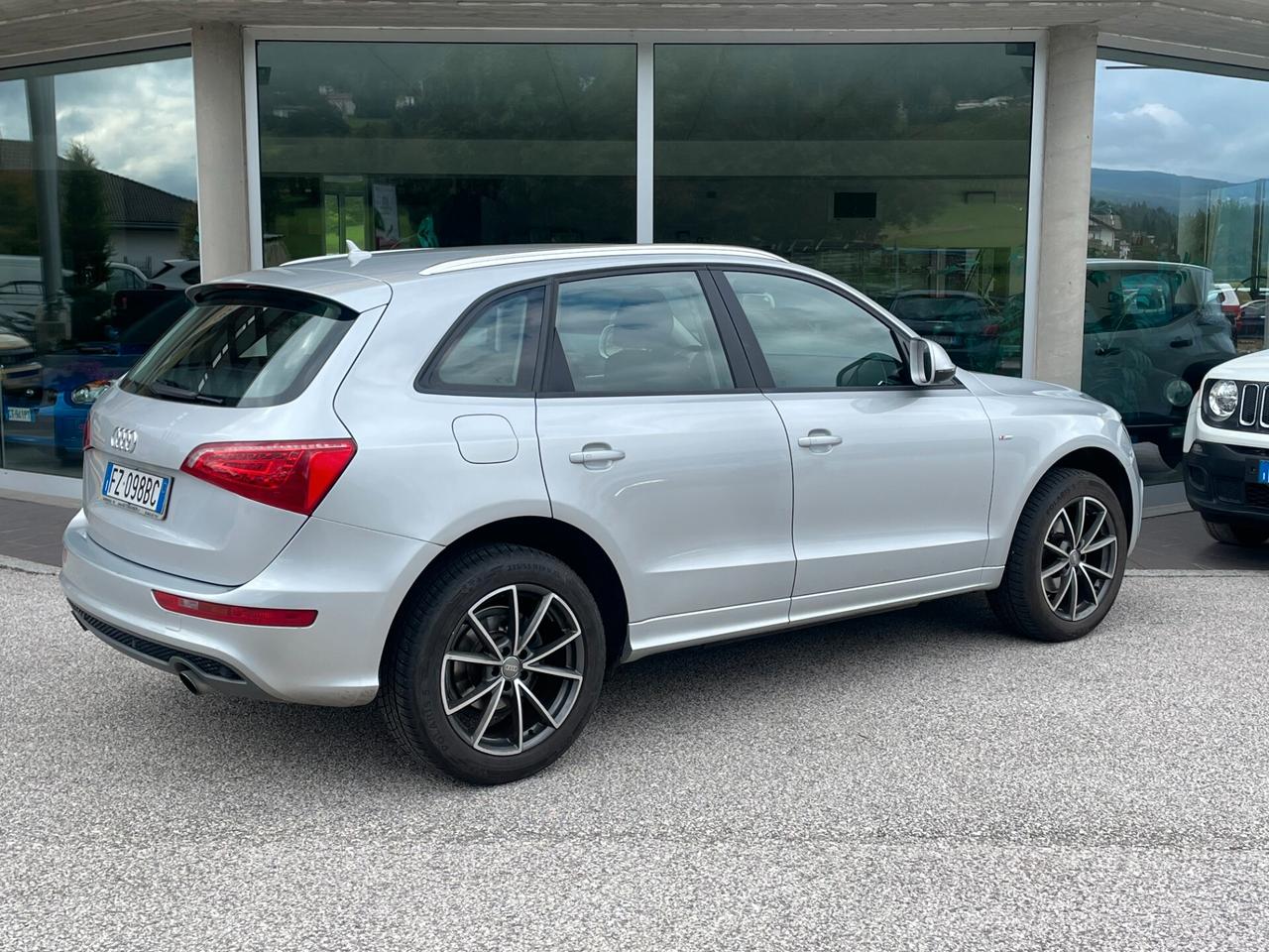 Audi Q5 2.0 TFSI 211 CV quattro S tronic S-LINE "86.000 KM"