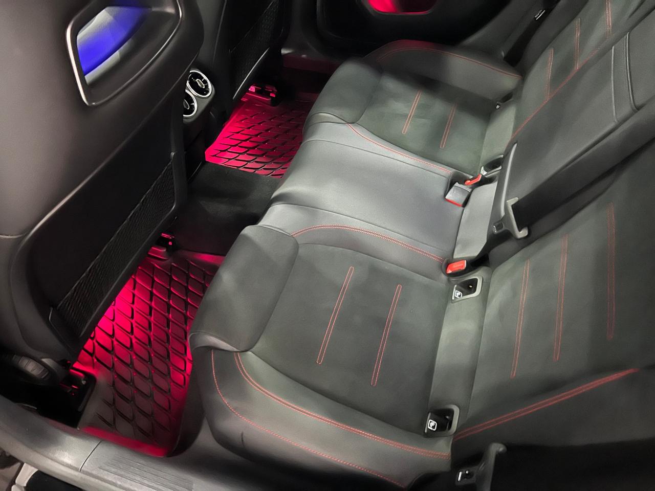 Mercedes Benz A200d Aut. AMG Line Premium 150 cv