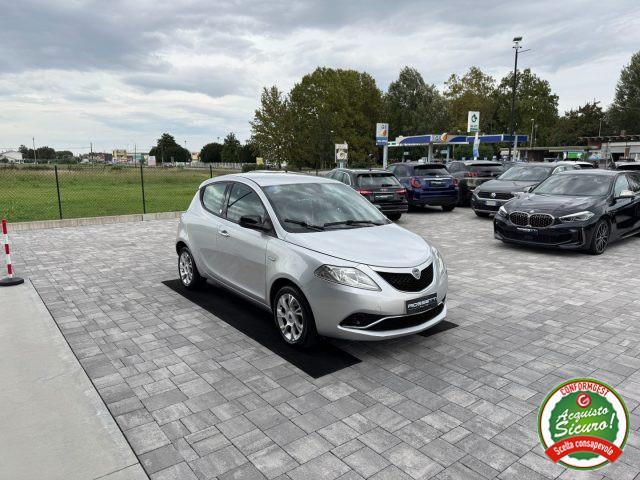 LANCIA Ypsilon 1.2 5p GPL GOLD ANCHE X NEOPATENTATI