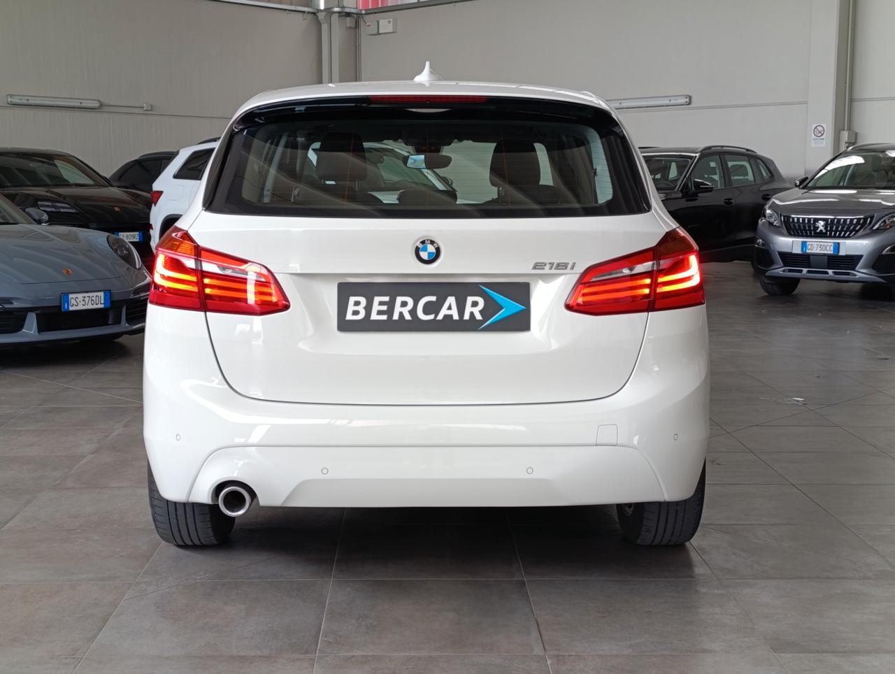 BMW 216 i Active Tourer Advantage