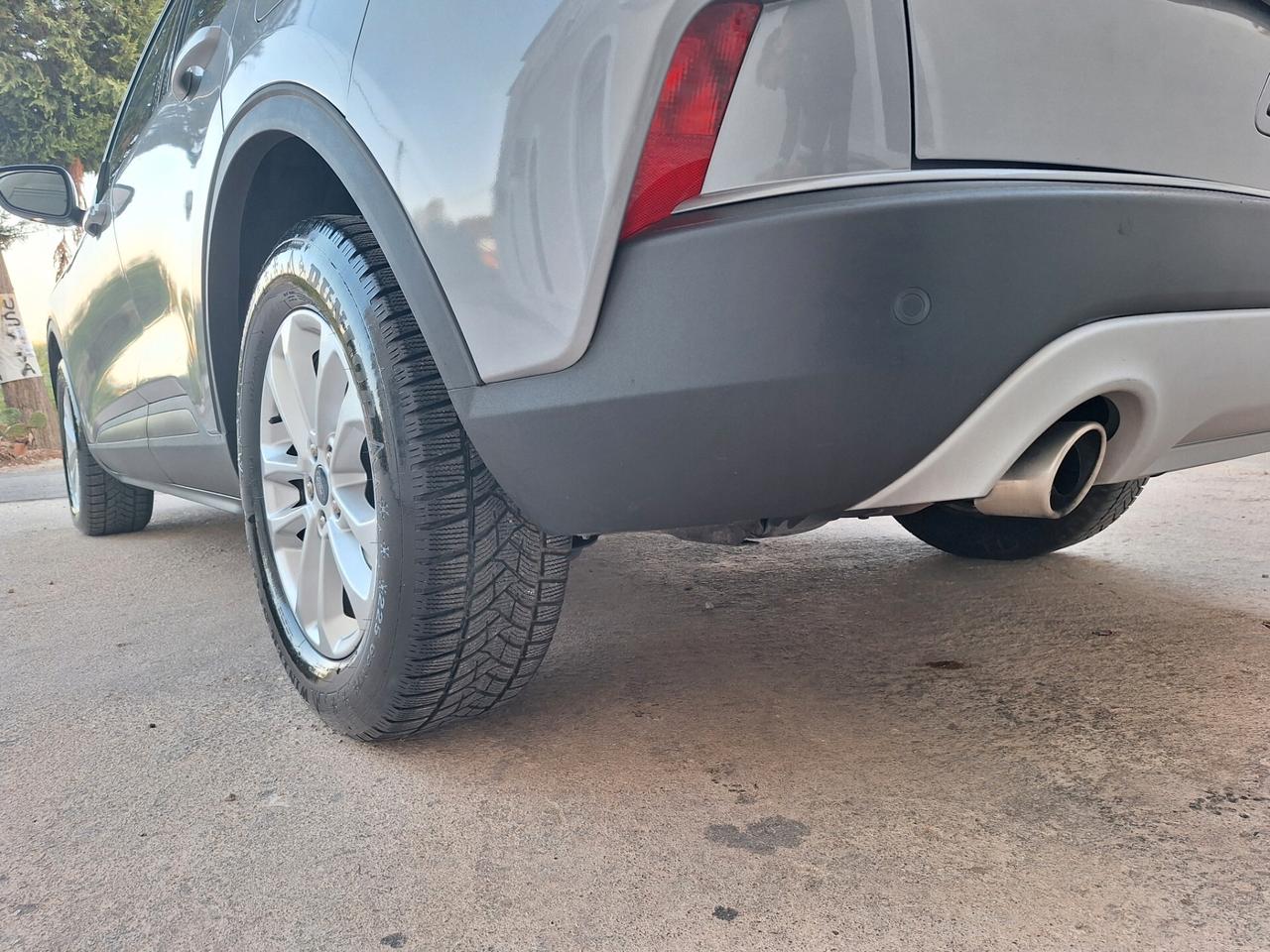 Ford Kuga 1.5 tdci 120 CV 2WD Titanium 2021