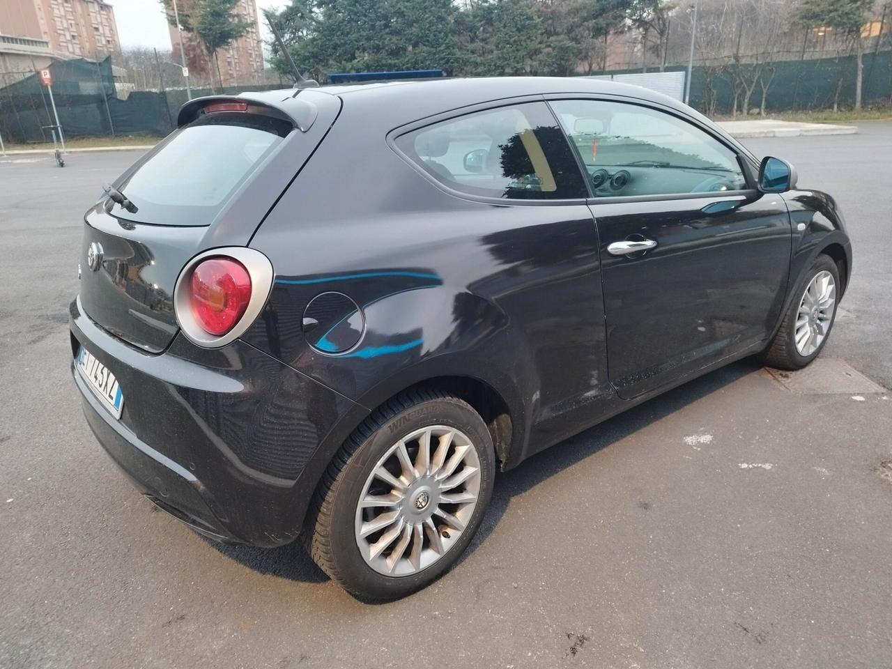 Alfa Romeo MiTo 1.3 JTDm distintive - km 86000